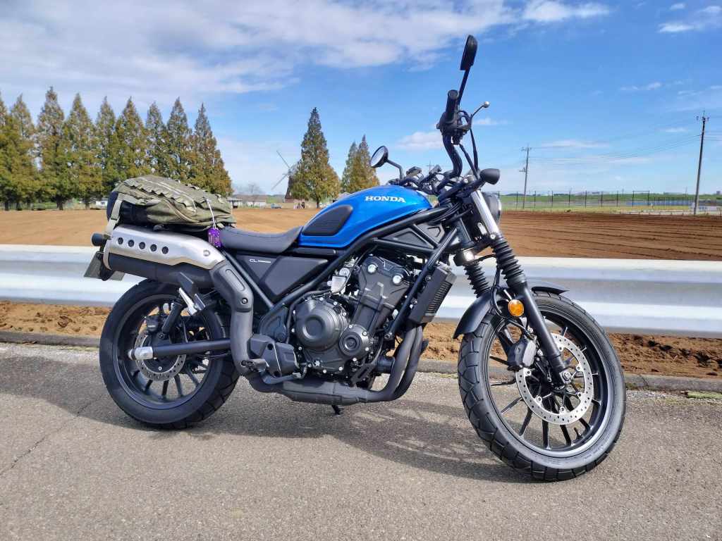 Running In Vol.48&nbsp;ツーリング（販売機コーナー）