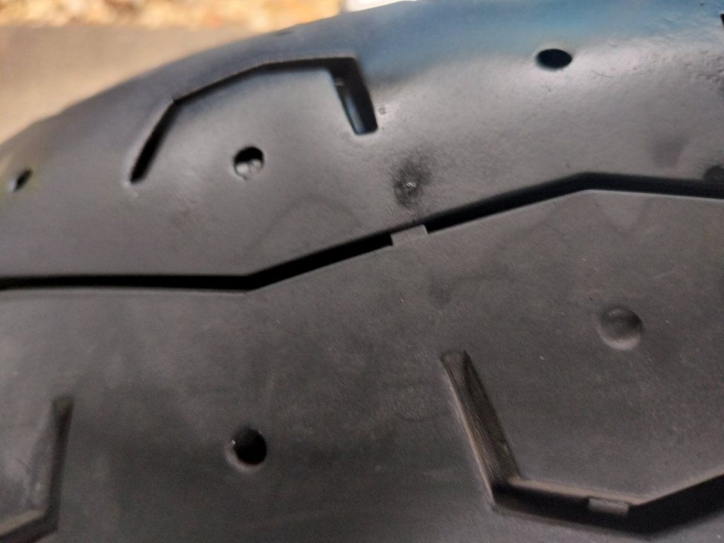 Running In Vol.186 タイヤの溝（リヤ17,000㎞）