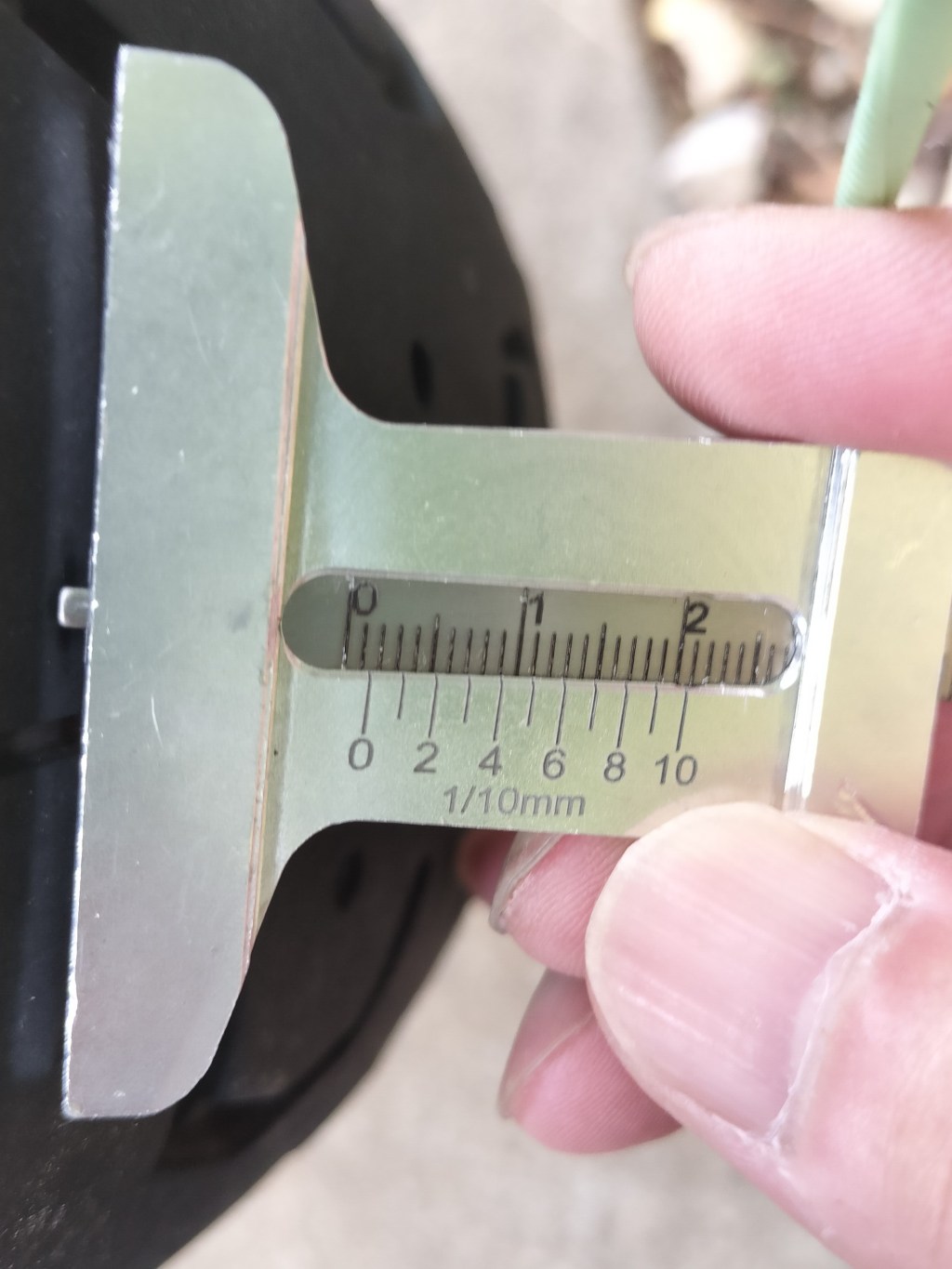 Running In Vol.202 タイヤの溝（リヤ18,000㎞）