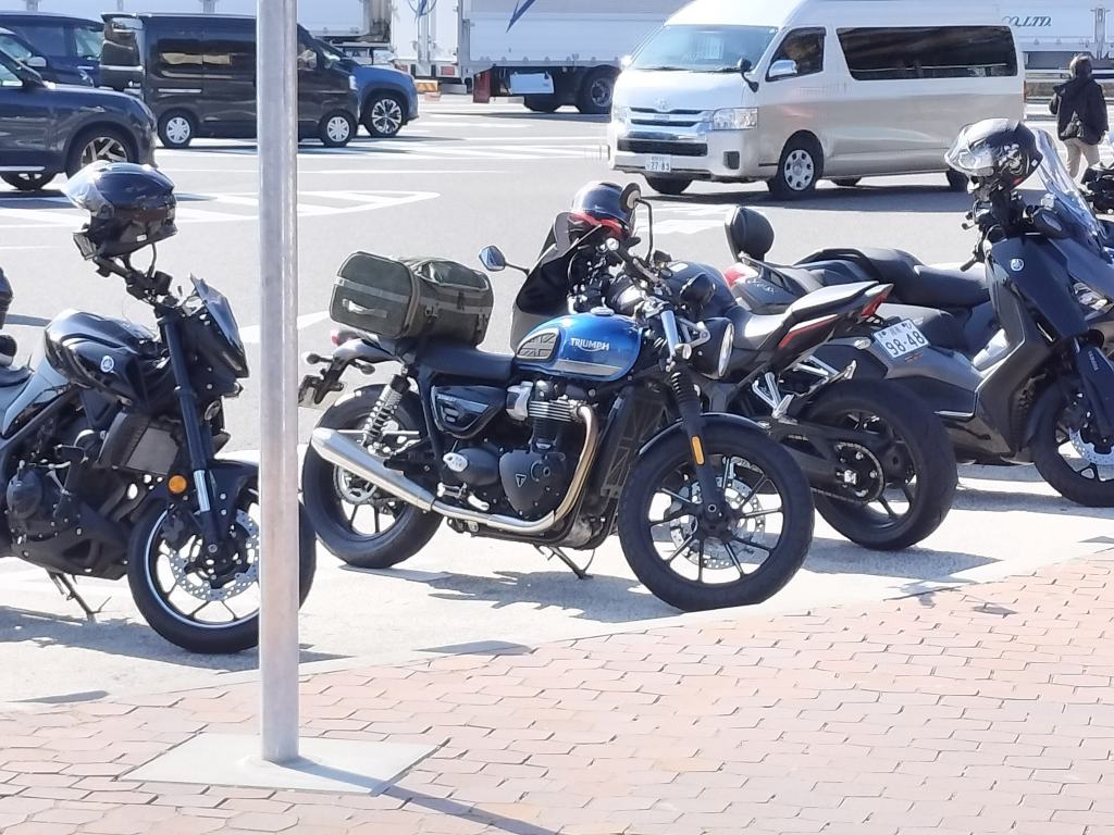 Running In Vol.232&nbsp;ツーリング（諏訪湖SA）